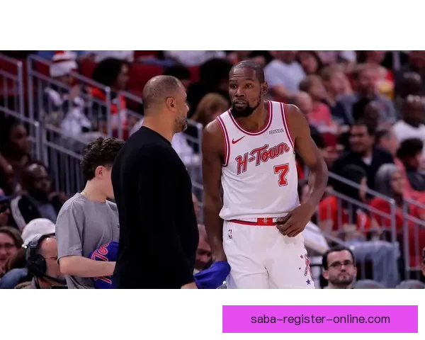 弗朗西斯称乌度卡为火箭注入强硬与坚韧 现有阵容下已展现出色执教能力